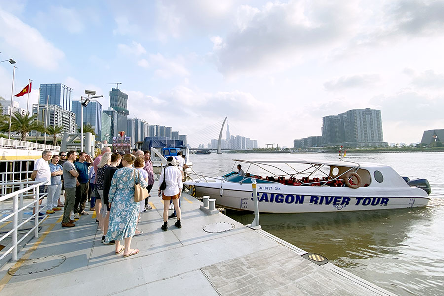 cu-chi-tunnels-by-speed-boat-311225
